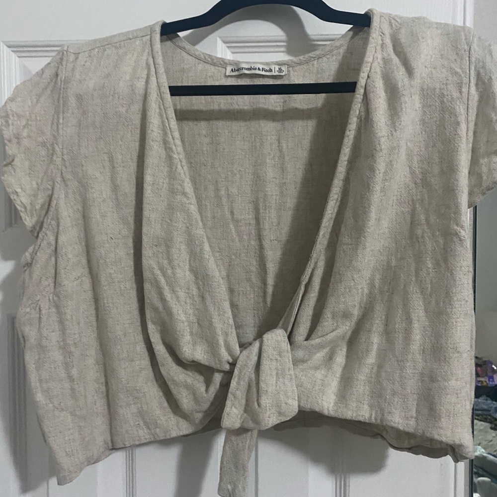 Abercrombie & Fitch tie front top